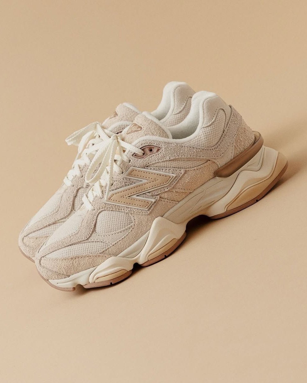 New Balance 9060 Bisque Sea Salt