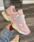 411509673_1800338New Balance 9060 Crystal Pink (U9060CSP) | Snrkickz Gratis Verzending Sneakers2955510861_4739789687602685089_n