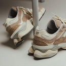 New Balance 9060
Driftwood Stone Pink Sea Salt