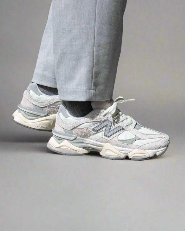 New Balance 9060 Moonbeam Sea Salt