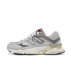 New Balance 9060 Regenwolke Grau