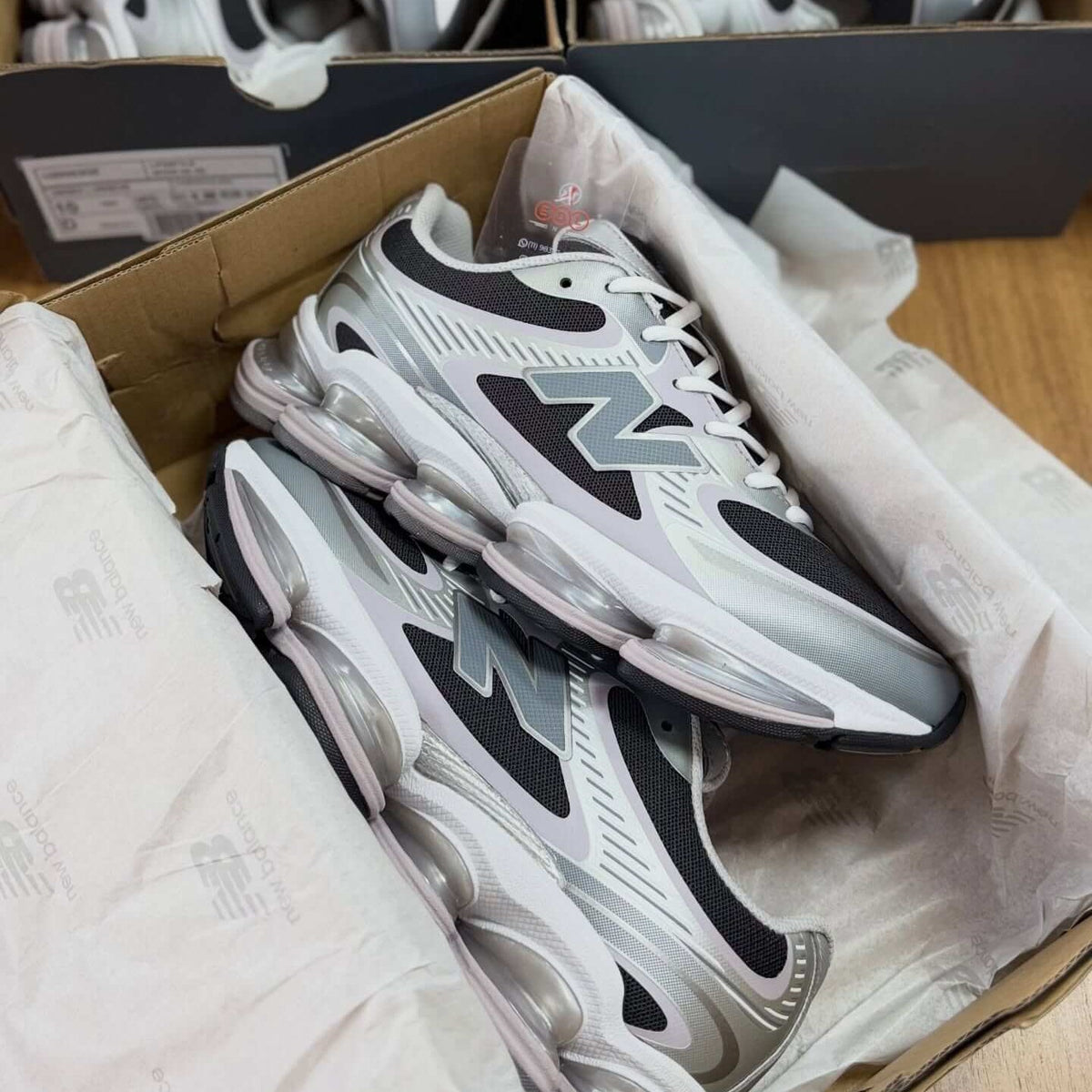 New Balance Abzorb 2000 Silver Metallic-Faded Black