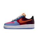 Nike Air Force 1 Low PLT-AF-ORM Bling FB8473-100 zijaanzicht in wit leer met oversized zool en opvallende gouden sierdetails