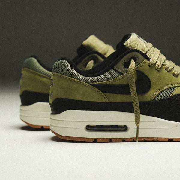 Nike Air Max 1 Dunkler Stucco