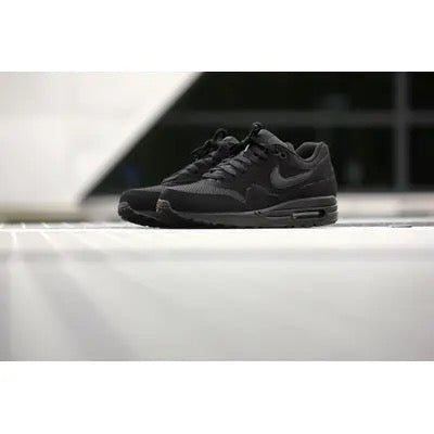Nike Air Max 1 Essential Triple Black