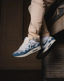 Nike Air Max 1 Patta Noise Aqua on foot – gedragen met denim fit en lichtblauwe accenten, gestyled via Snrkickz