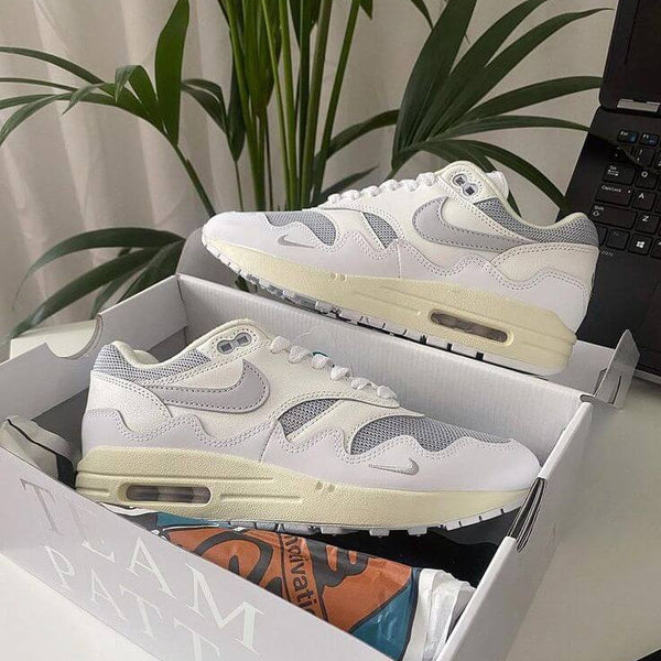 Nike Air Max 1 Patta White Grey