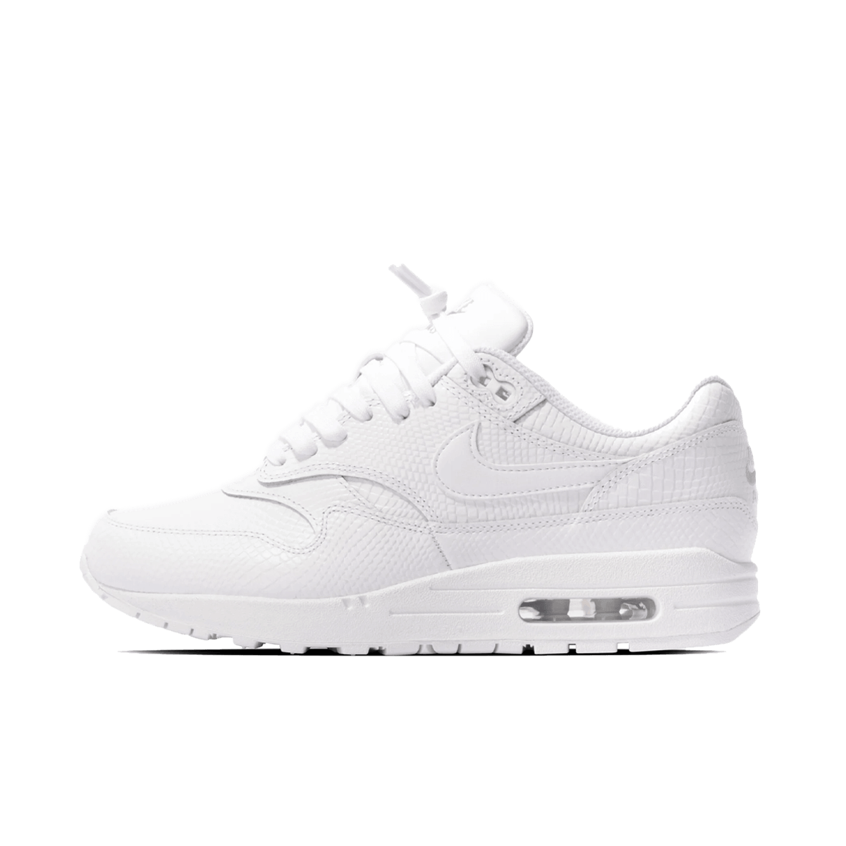 Nike Air Max 1 Premium White Snakeskin HV1211-100 gefotografeerd schuin van voren met volledig witte upper, subtiele snake-textuur en icy zool