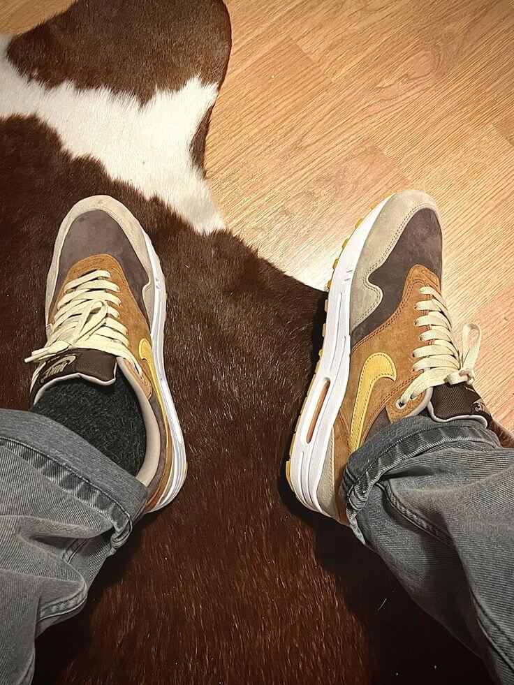 Nike Air Max 1 Duck Pecan on foot – zo combineer je deze aardetint-sneaker met retro feeling via Snrkickz