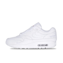 Nike Air Max 1 ’87 SP Supreme Triple White DV7796-100 – front view in full white lederen upper met clean mesh panelen en zichtbare Air-unit