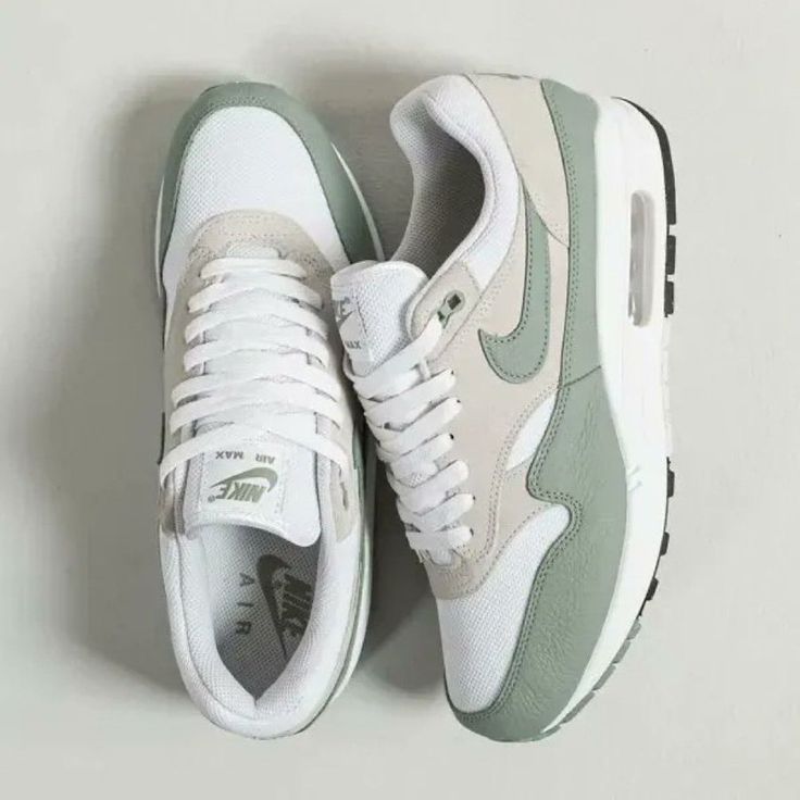 Nike Air Max 1 Weiß Mica Grün