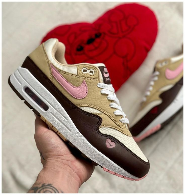 Nike Air Max 1 WMNS Valentinstag