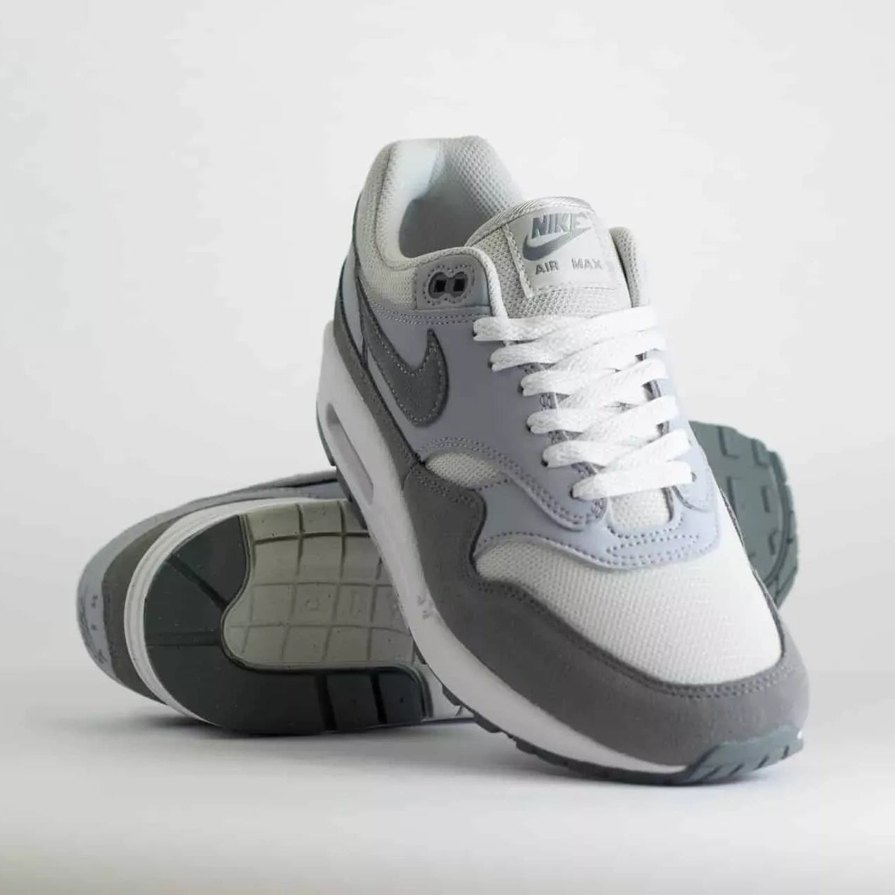 Nike Air Max 1 Wolf Grey