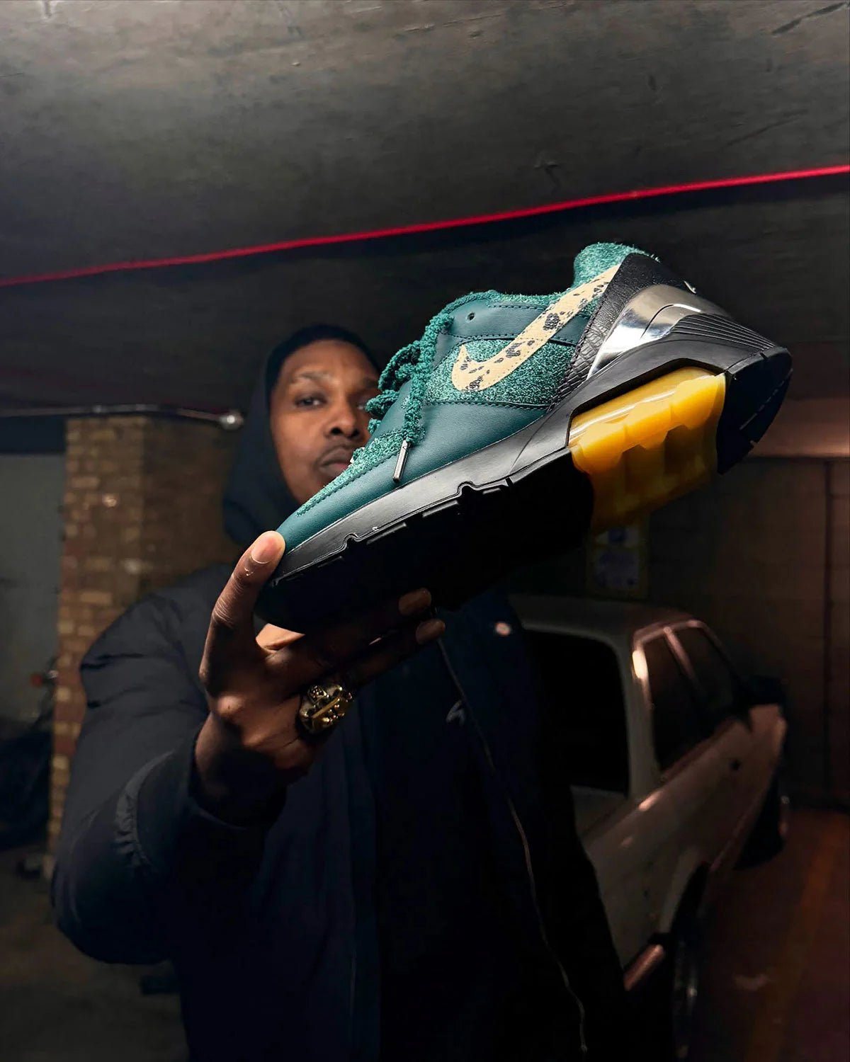Nike Air Max 180 Apron Records Vortex