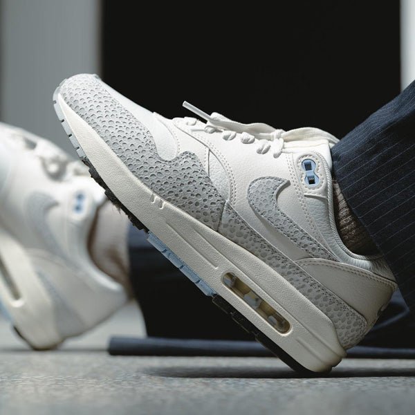 Nike Air Max 1’87 Safari Summit Weiß