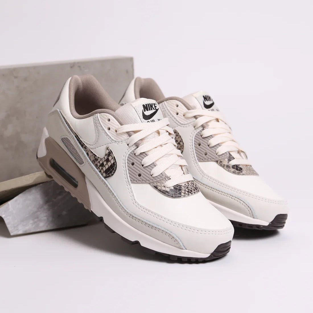 Nike Air Max 90 Light Pink Snakeskin