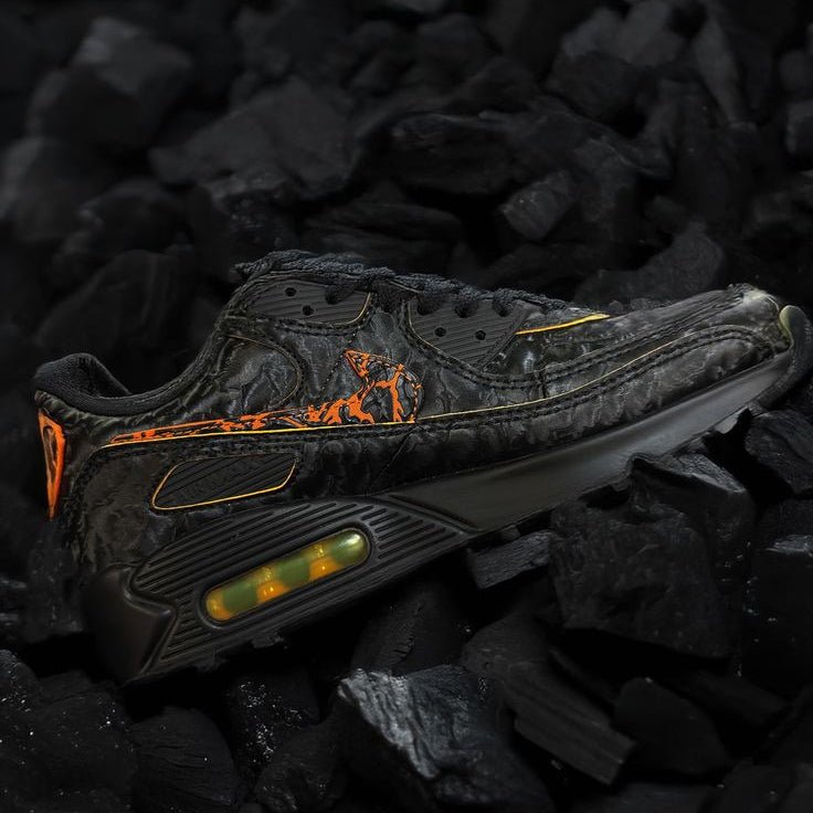 Nike Air Max 90 QS Volcano