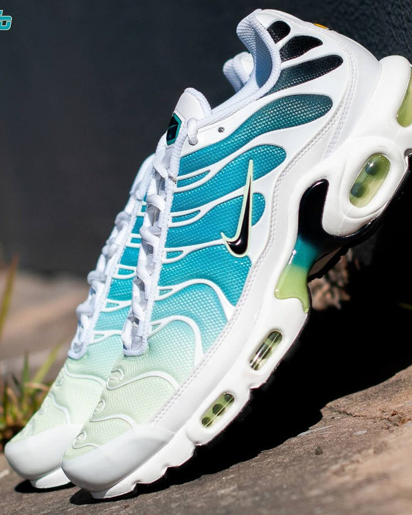 Nike Air Max Plus Dusty Cactus Barely Volt