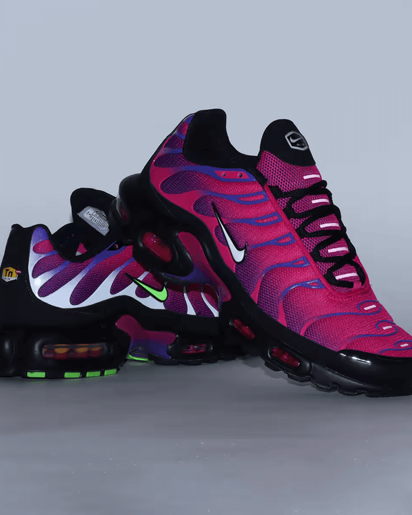 Nike Air Max Plus Rebellious Air Fireberry