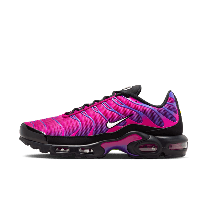 Nike Air Max Plus Rebellious Air Fireberry