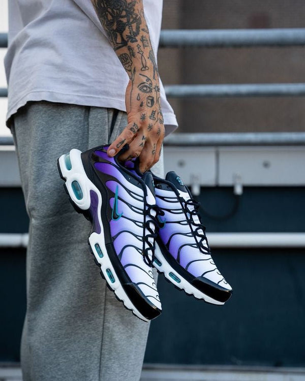 Nike Air Max Plus Reverse Traube