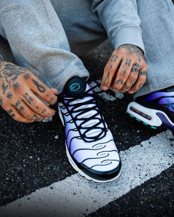 Nike Air Max Plus Reverse Traube