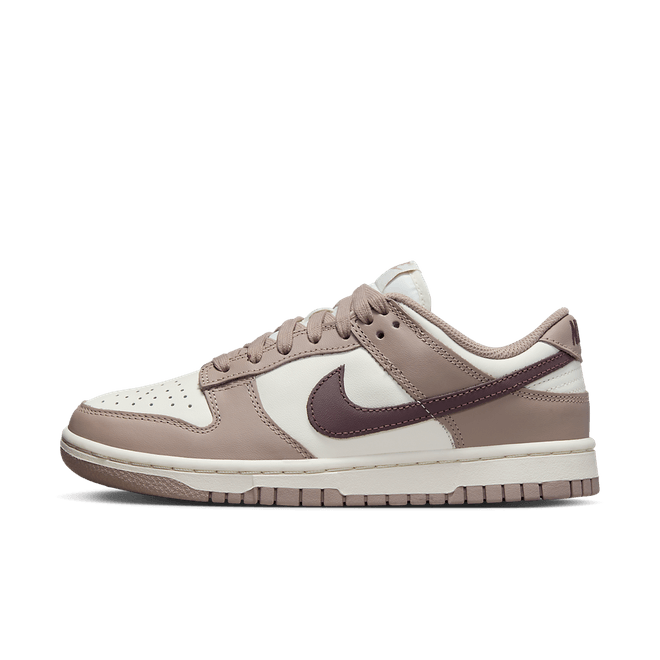 Nike Dunk Low Sail Plum Eclipse