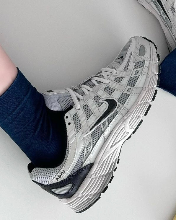 Nike P-6000 Platintönung Schwarz