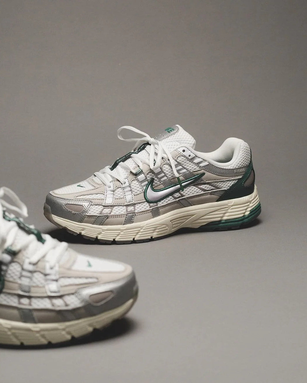 Nike P-6000 Light Bone Bicoastal Green