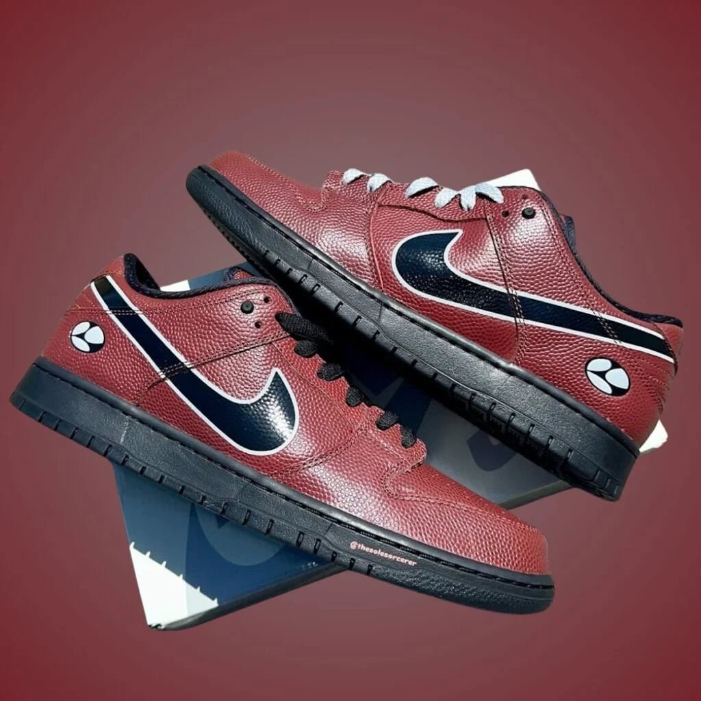 Nike SB Dunk Low Limosine Skateboards
