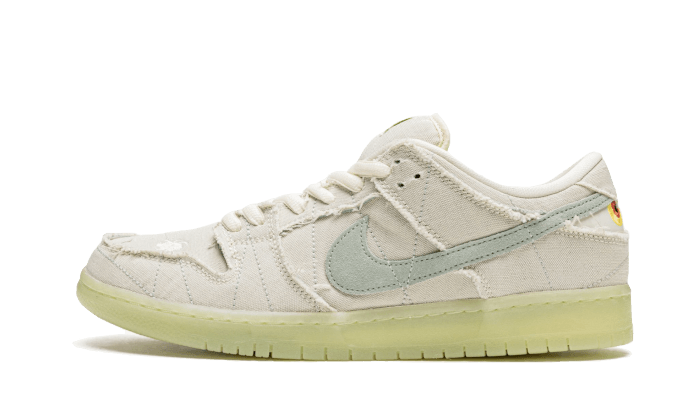 Nike SB Dunk Low Mumien