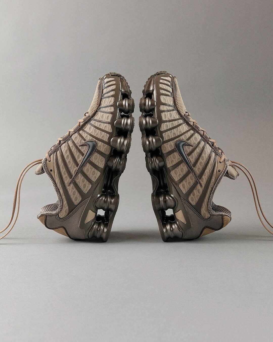 Nike Shox TL Khaki Ironstone Off Noir
