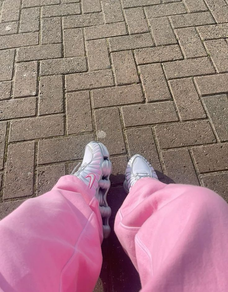 Nike Shox TL Pink Foam - SnrKickz