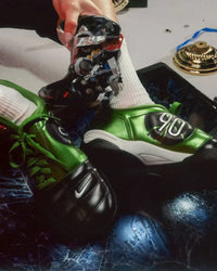 T90-3-SP-QR Nike Total 90 3 SP .SWOOSH Quit the Rage – close-up .SWOOSH-branding en premium leren upper detail, Normaal / True to size pasvorm