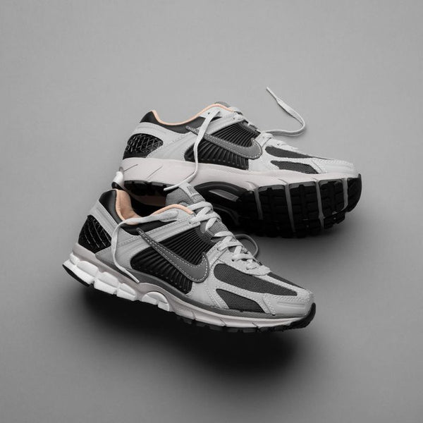 Nike Zoom Vomero 5 Dark Smoke Grey Vachetta