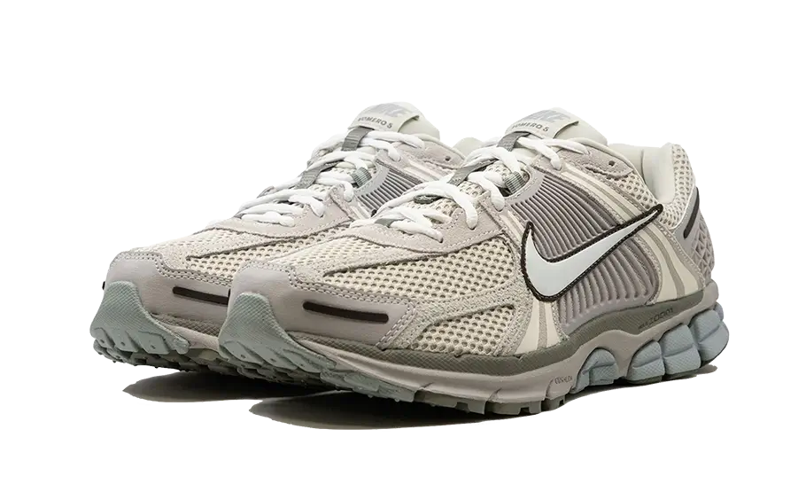 Nike Zoom Vomero 5 Helles Erzholzbraun Waffenkammerblau