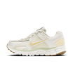 Nike Zoom Vomero 5 Segel Buff Gold