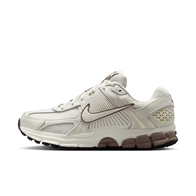 Nike Zoom Vomero 5 Sail Mink Brown Black