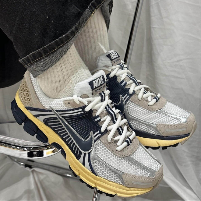 Nike Zoom Vomero 5 Thunder Blue Cream