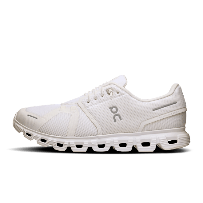 On Running Cloud 6 All White