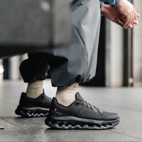 On_Running_Cloudtilt_Black_Eclipse_3ME10100264._Black_Eclipse_Snrkickz 4