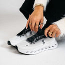 On_Running_Cloudtilt_Black_Ivory_3ME10101430_Black_Ivory_Snrkickz4