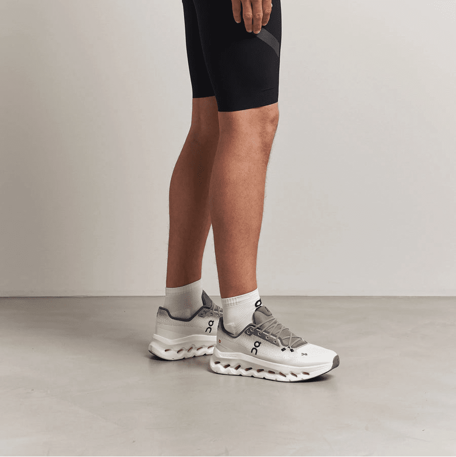 On_Running_Cloudtilt_Rock_Ivory_Women_s_3WE10053247_Snrkickz 3