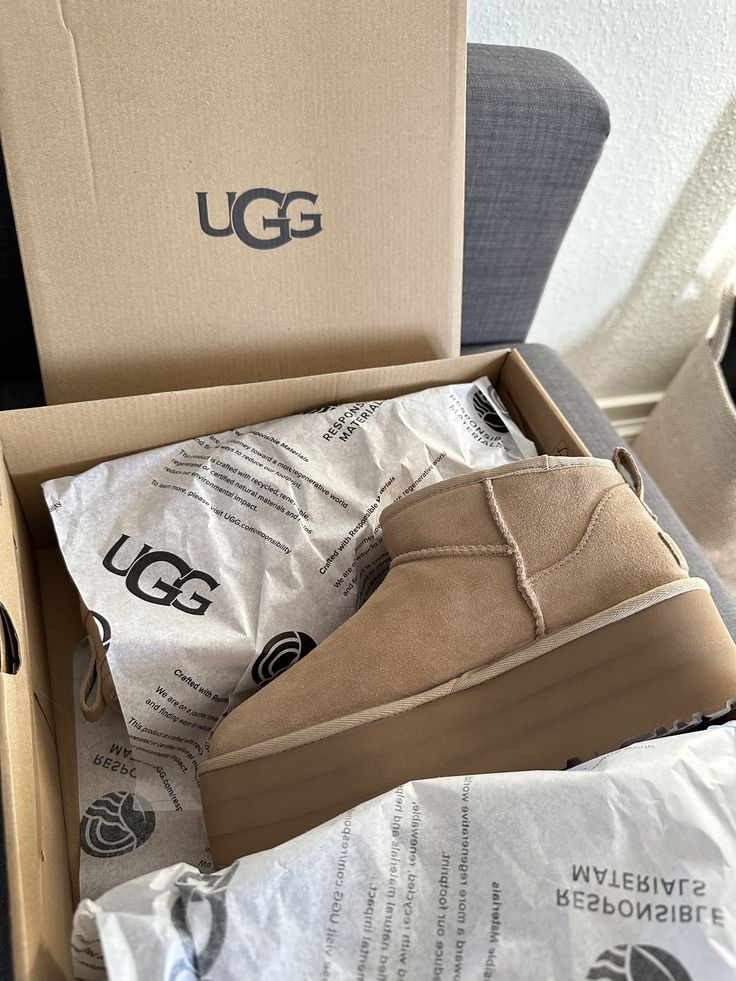 UGG Classic Ultra Mini Platform Sand