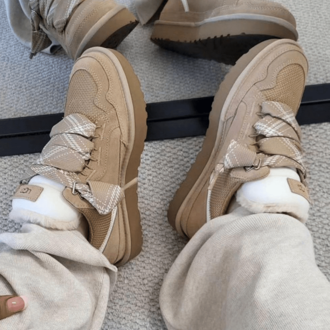 UGG Lowmel Sand