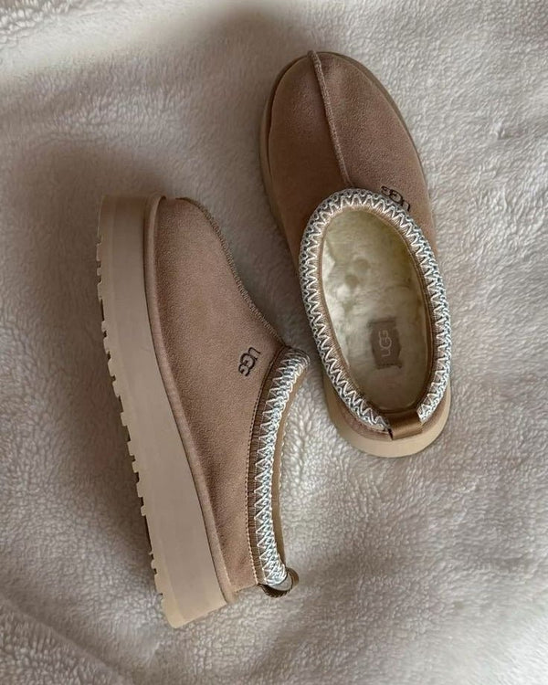 UGG Tazz Hausschuhe Sand