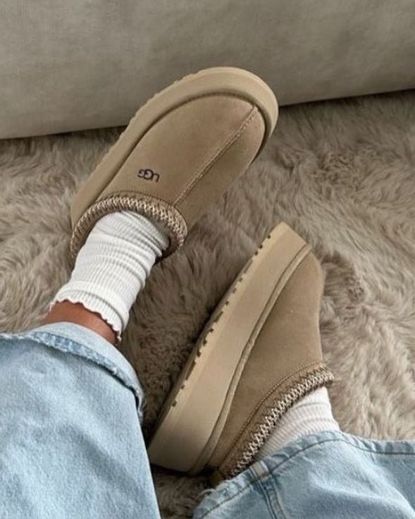 UGG Tazz Hausschuhe Sand