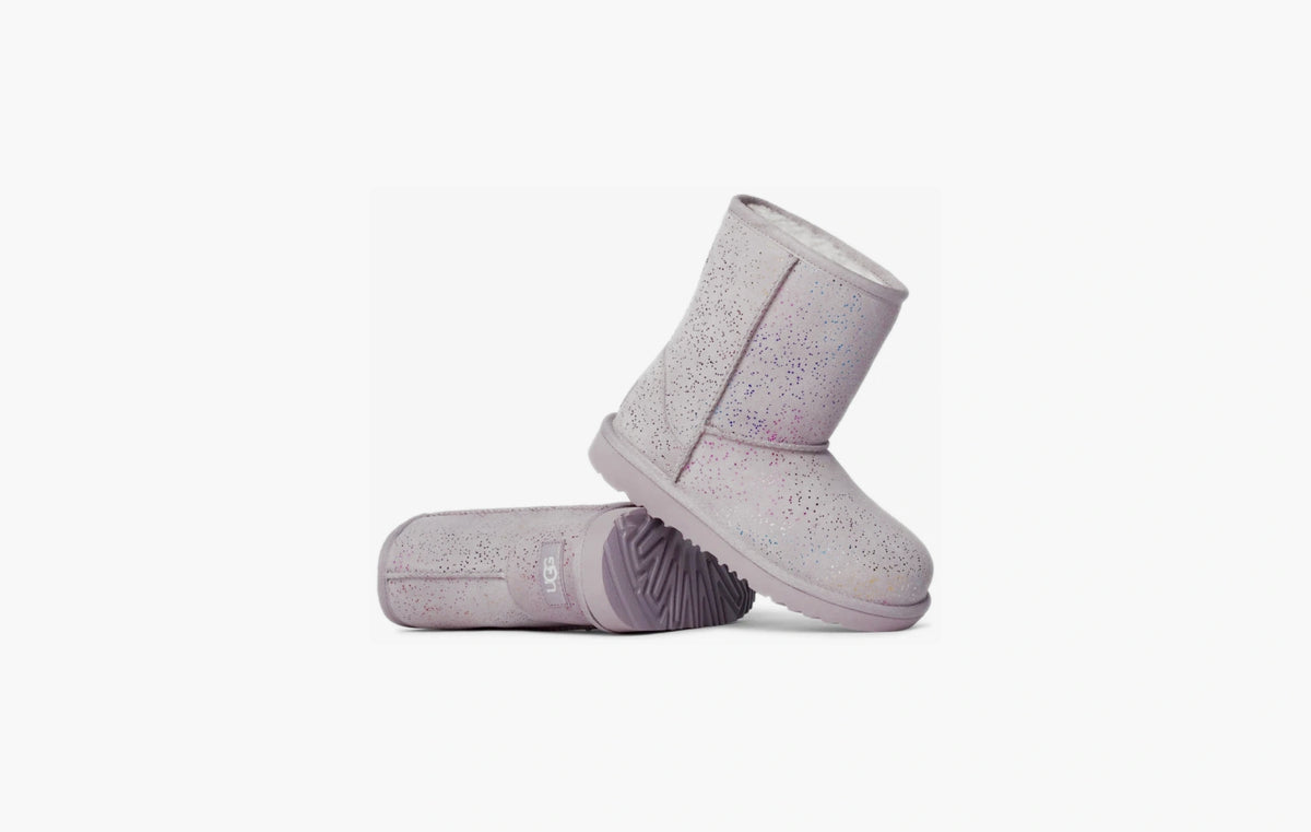UGG Classic II Shimmer Sky Boot Pale Smoke Rainbow Metallic (Kids) (1157708K-PLSM) | Snrkickz