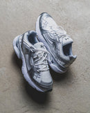 Under Armour UA Sola White Metallic Silver - SnrKickz