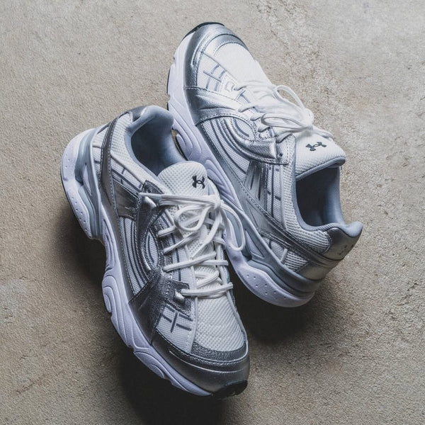 Under Armour UA Sola Weiß Metallic Silber